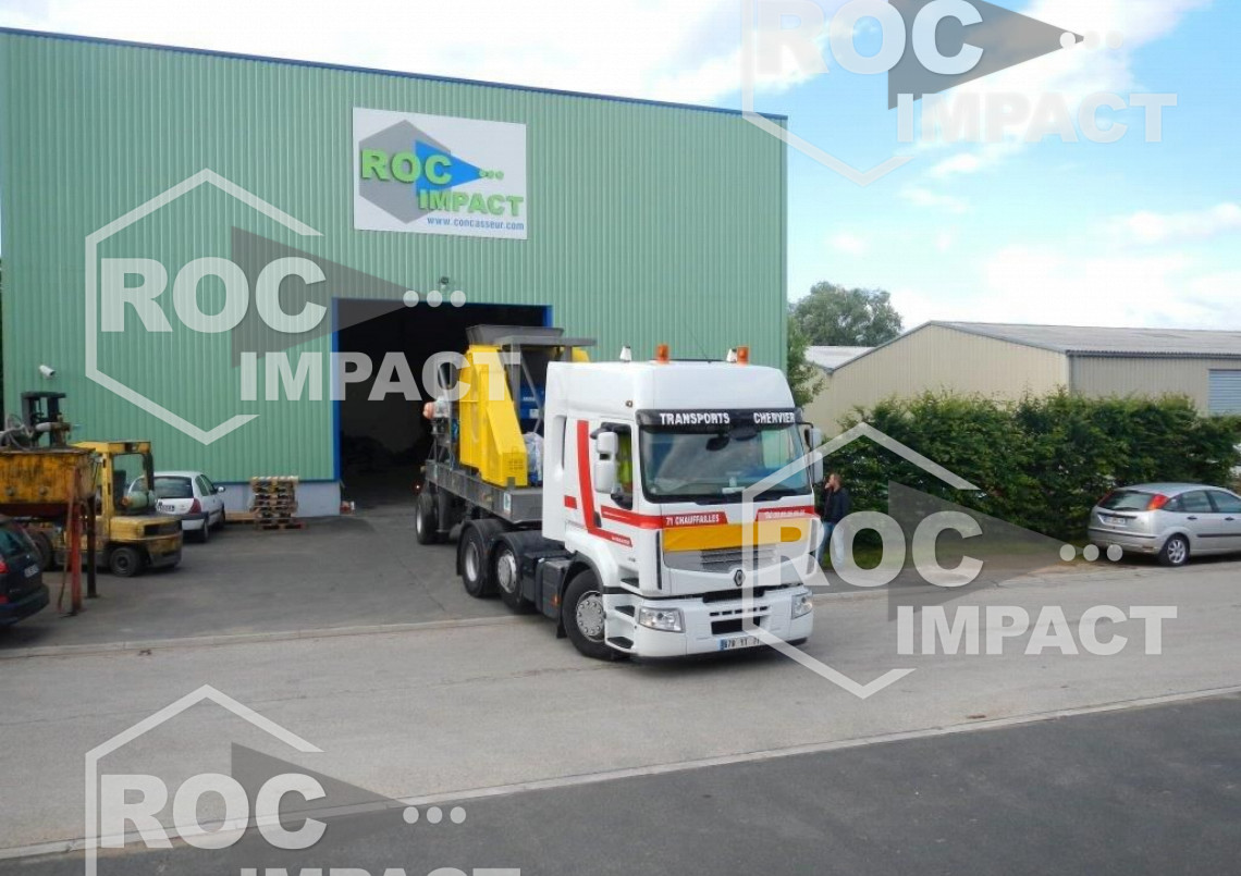 Installation mobile complète «clé en main» totalement réalisée par Roc Impact (Mauritanie)