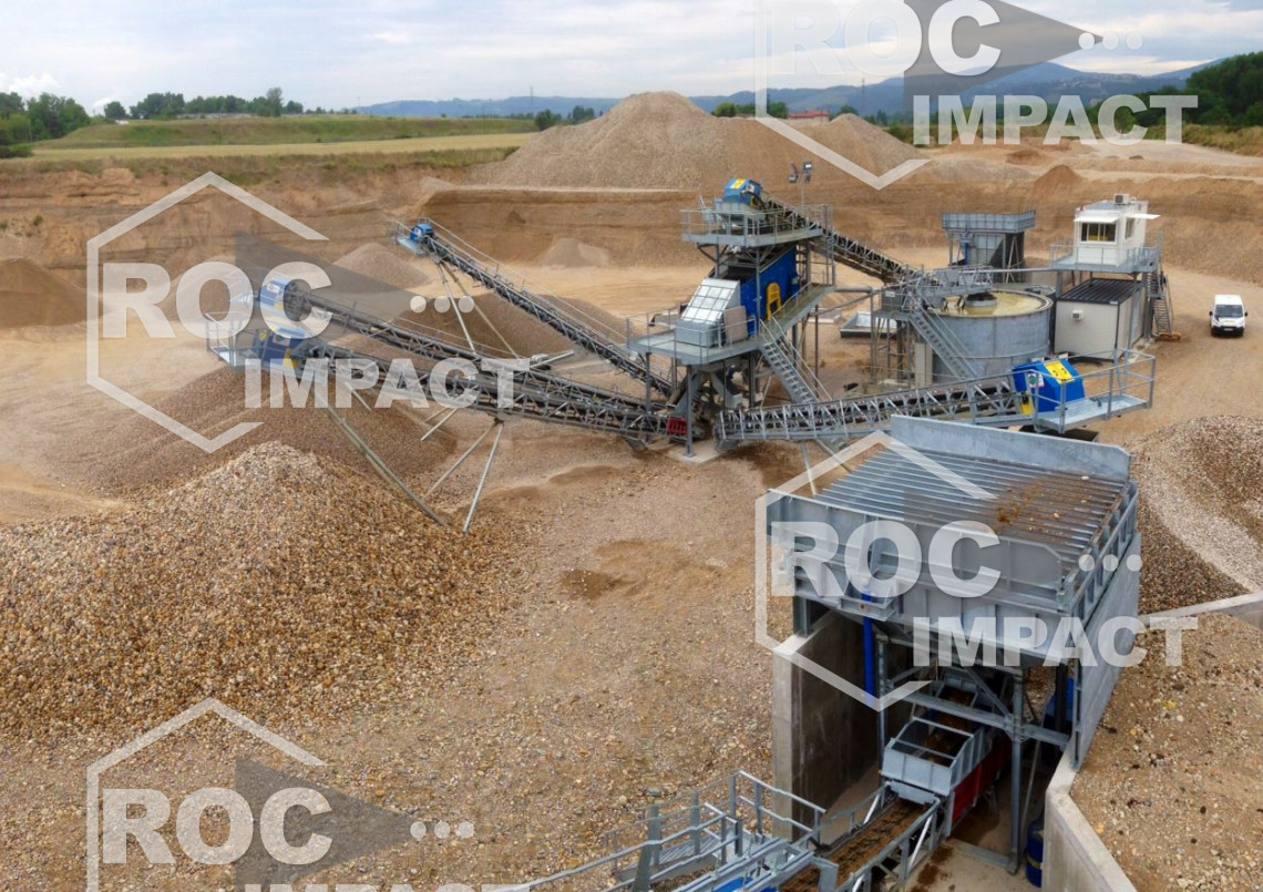 Installation station complète de concassage en France au péage du Roussillon (38)